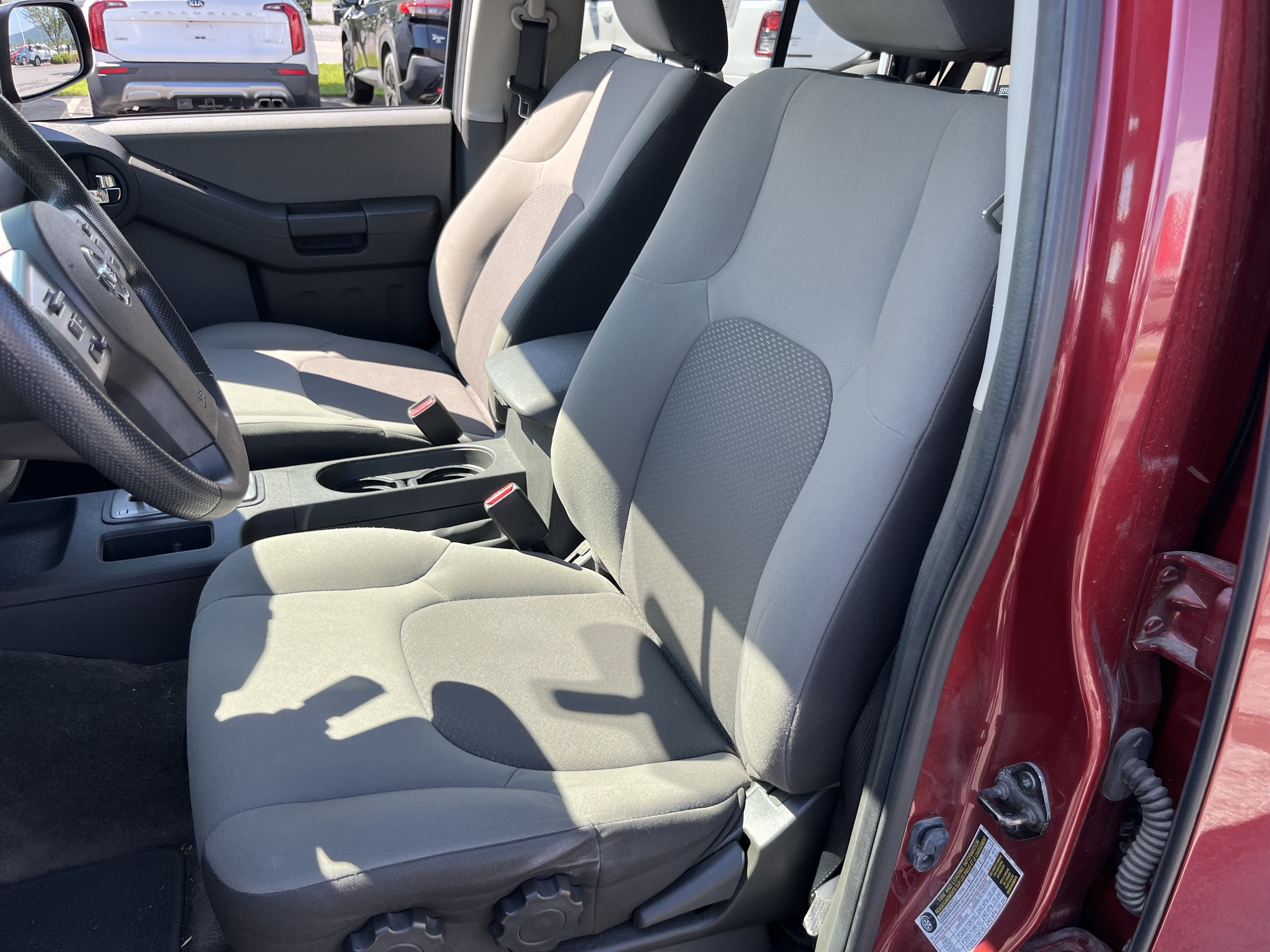 Used 2015 Nissan Xterra S w/ Value Package AWD/4WD image 14
