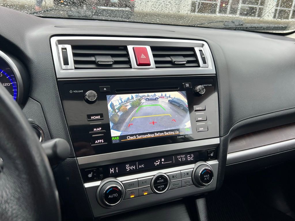 Used 2025 Toyota Prius XSE image 27