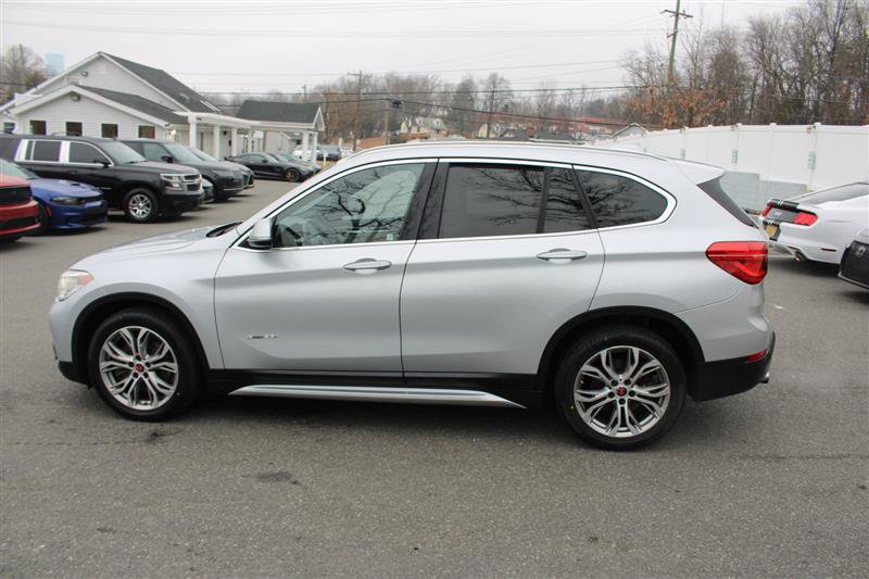 Used 2016 BMW X1 xDrive28i w/ Premium Package AWD/4WD image 4