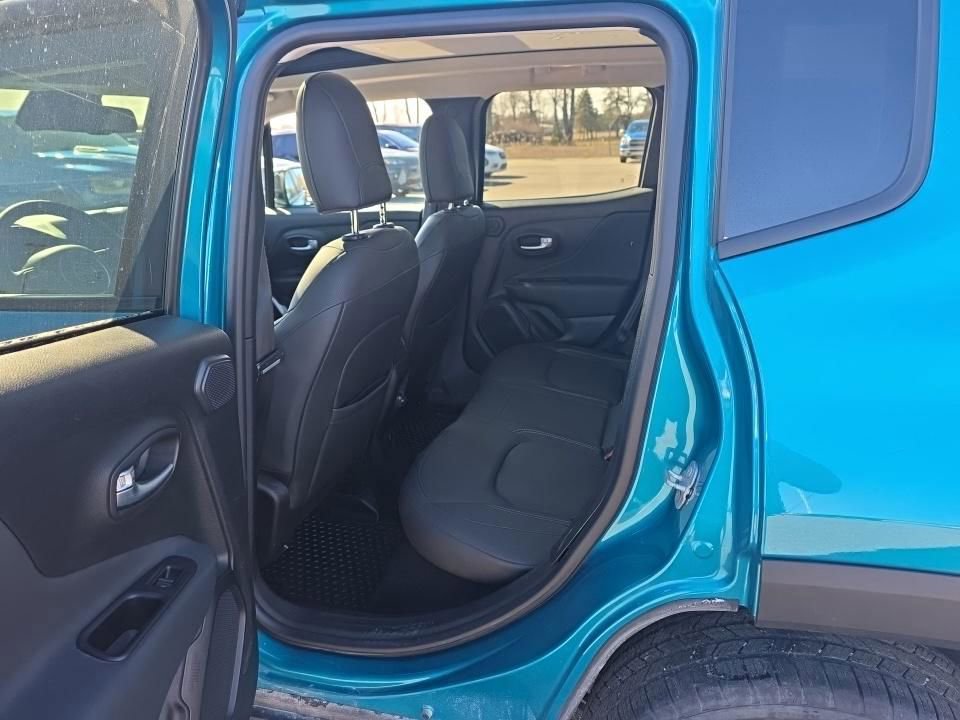 Used 2022 Jeep Renegade Limited w/ Sun, Sound & Wheels Group image 20