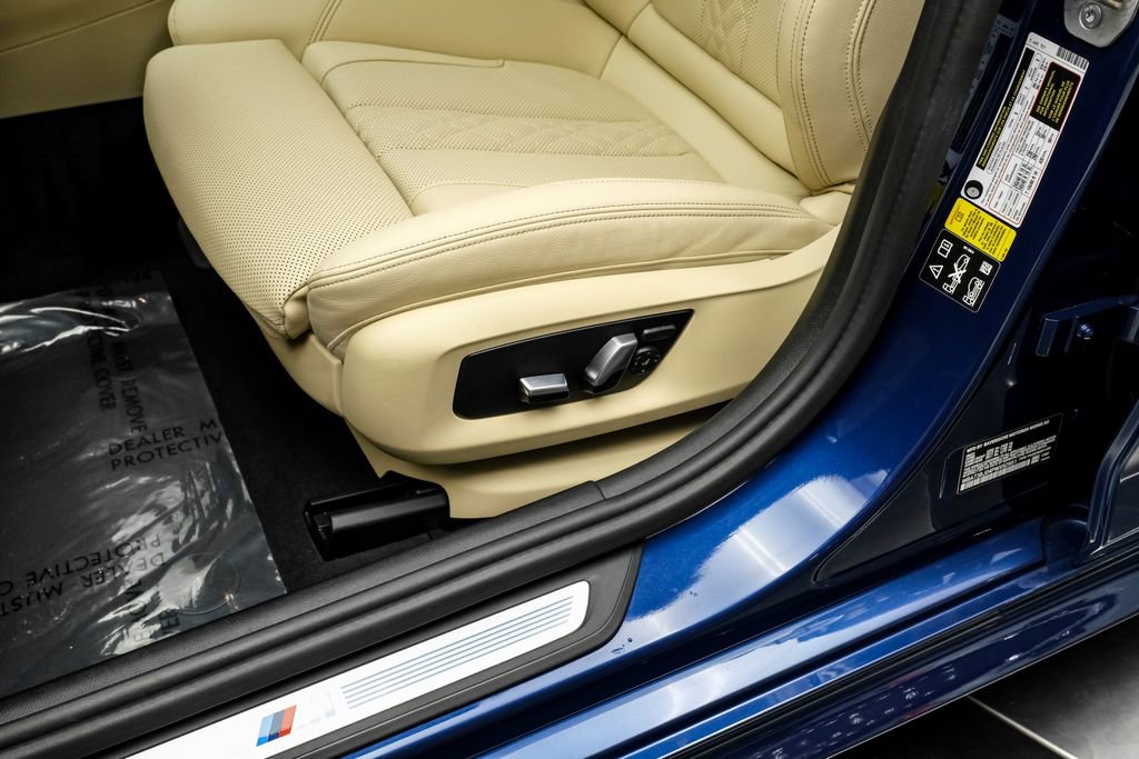 Used 2023 BMW 540i xDrive w/ M Sport Package AWD/4WD image 30