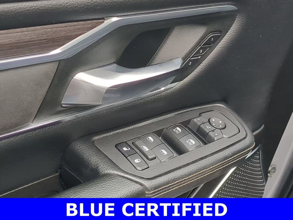 Used 2025 RAM 1500 Laramie image 10