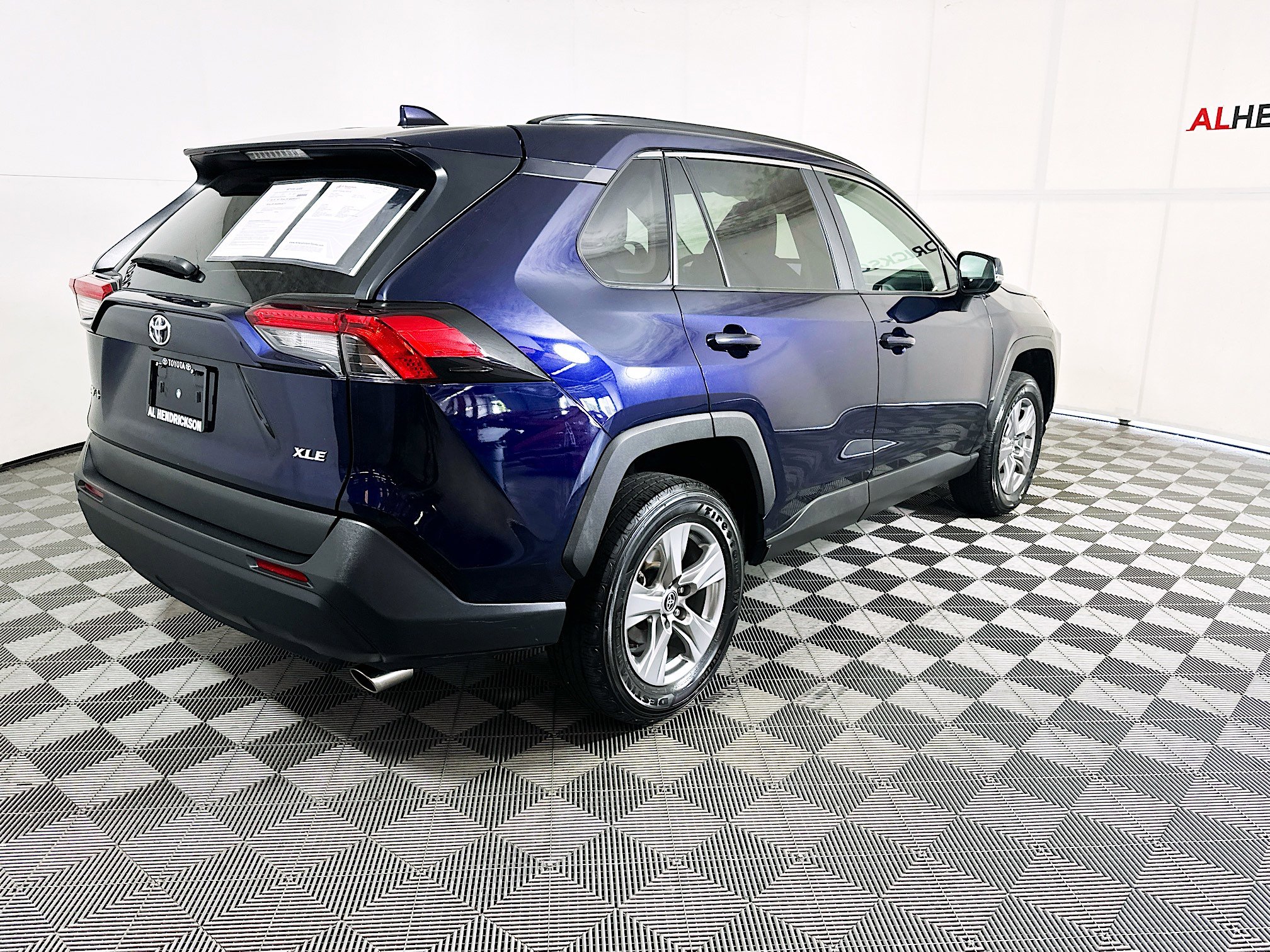 Used 2024 Toyota RAV4 XLE image 3
