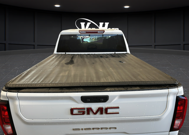 Used 2022 GMC Sierra 2500 SLE w/ SLE Value Package; AWD/4WD image 32