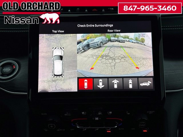 Used 2023 Jeep Grand Cherokee Limited w/ Luxury Tech Group II AWD/4WD image 20