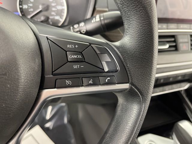 Used 2024 Nissan Altima 2.5 SV image 22