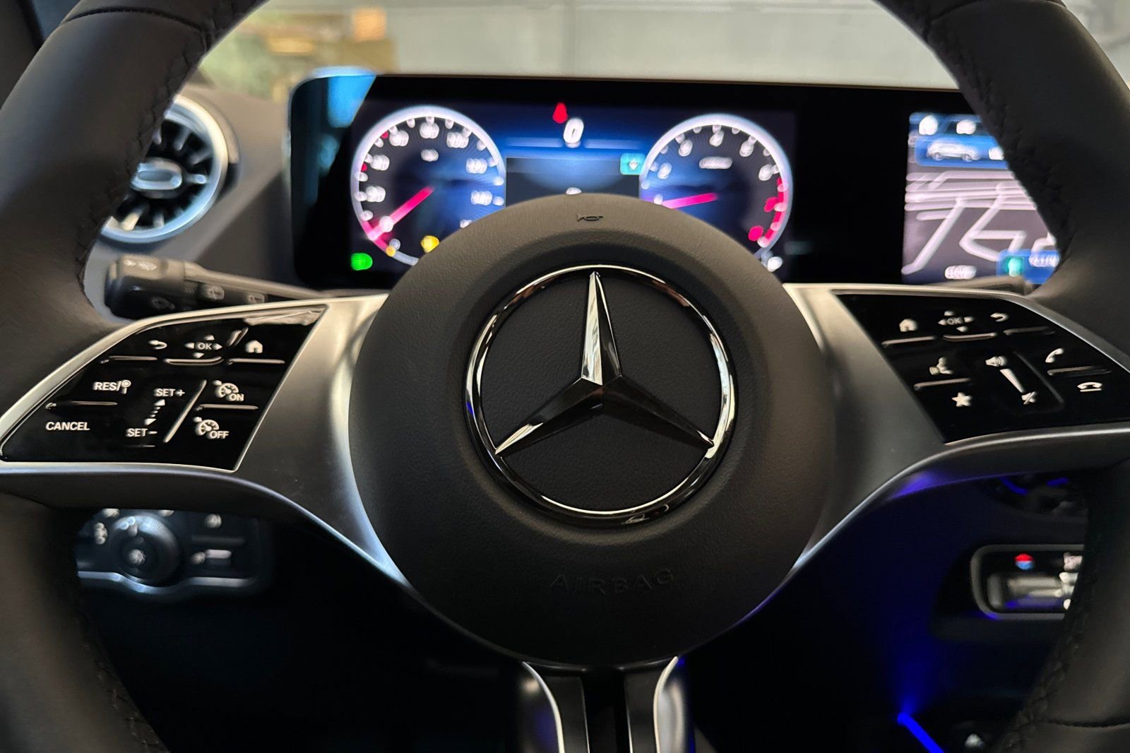 New 2025 Mercedes-Benz GLA 250 image 29