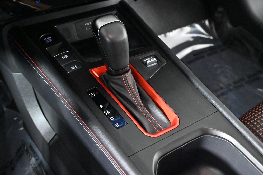 Certified 2025 Nissan Kicks SR AWD/4WD image 24