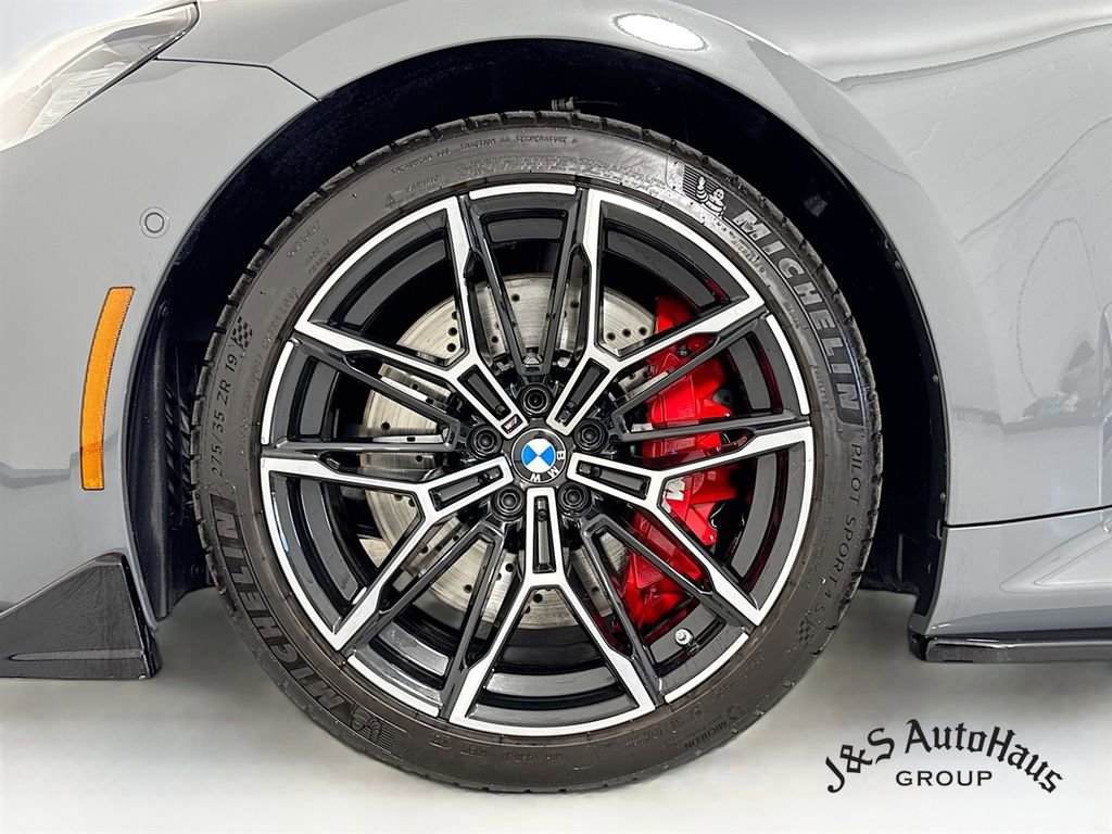 Used 2025 BMW M2 w/ Lighting Package RWD image 39