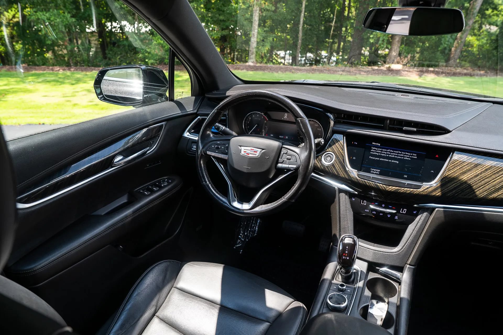 Used 2022 Cadillac XT6 Premium Luxury AWD/4WD image 33