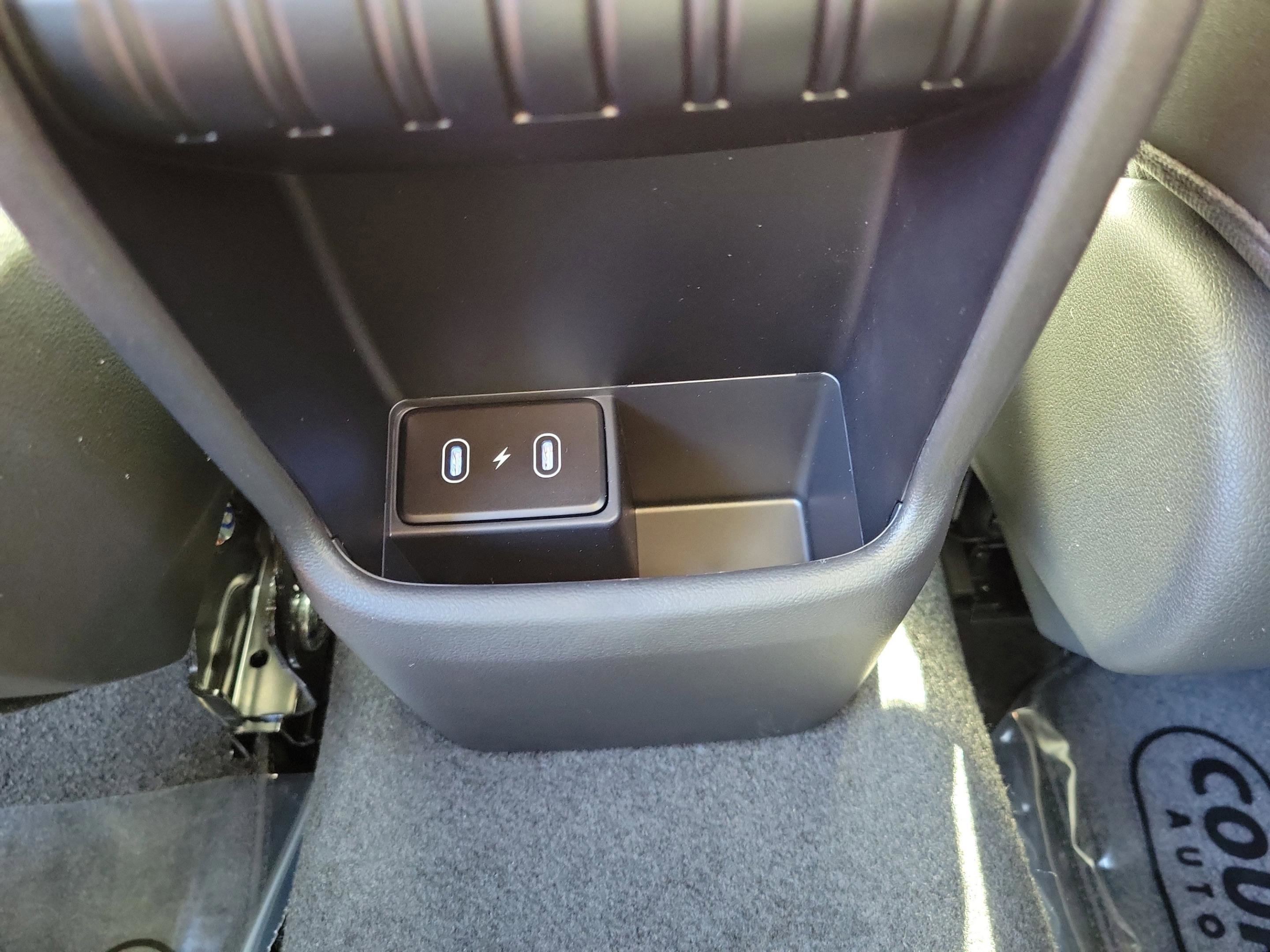 New 2026 Hyundai Kona SEL Premium image 13