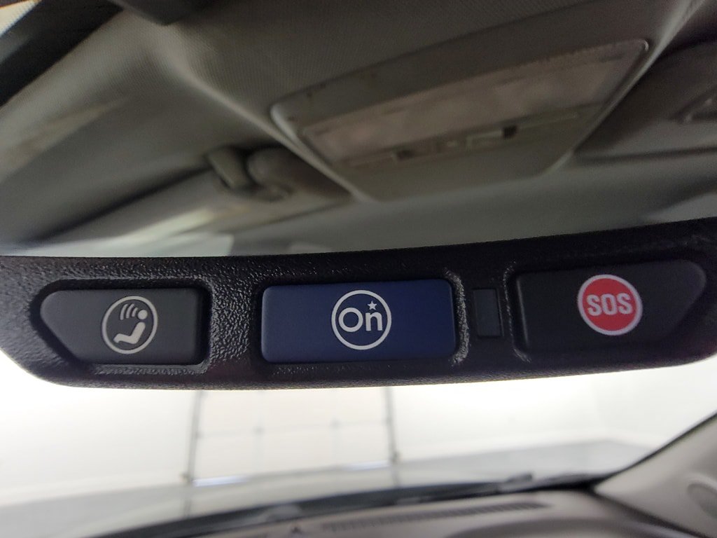 Used 2020 Chevrolet Trax LT w/ LT Convenience Package FWD image 27