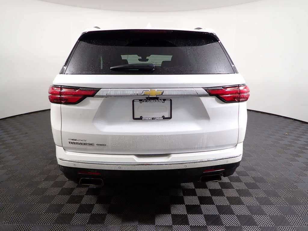 Used 2023 Chevrolet Traverse High Country image 16
