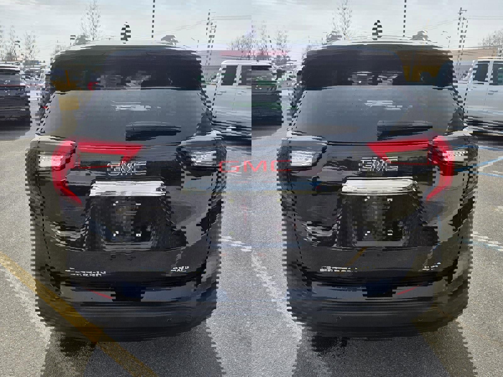 Used 2022 GMC Terrain SLE w/ Driver Convenience Package image 7