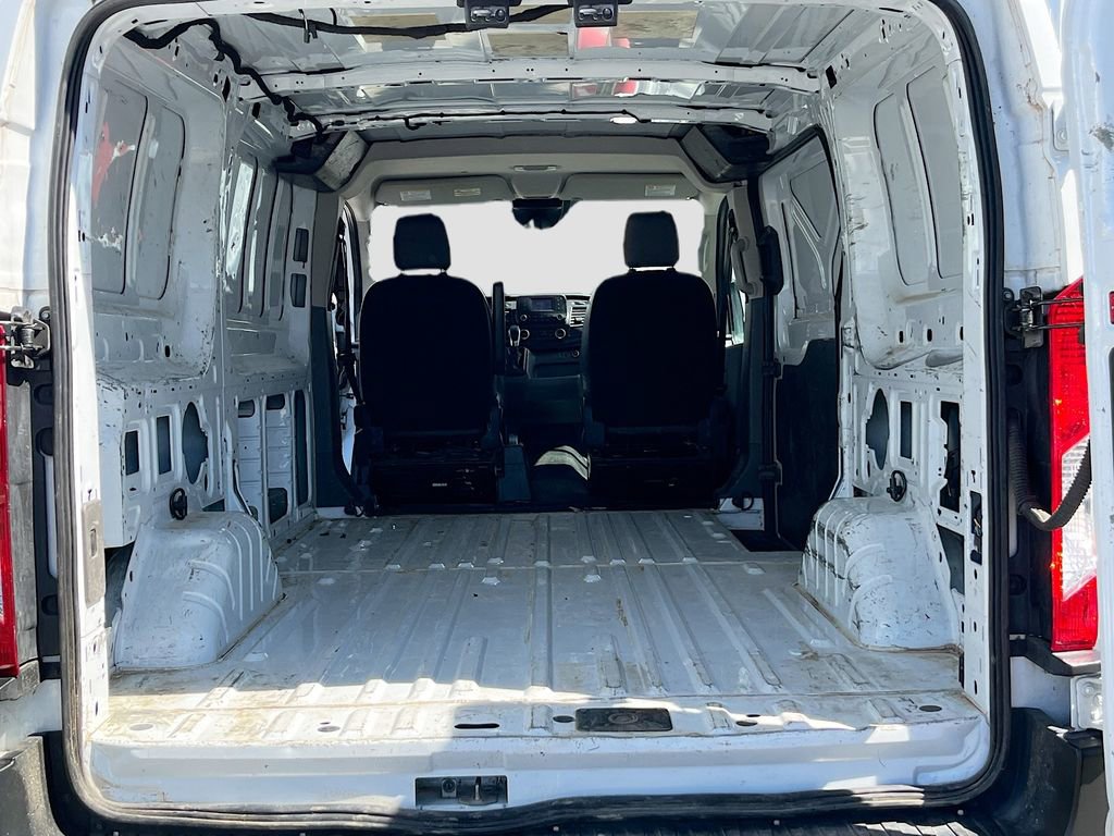 Used 2020 Ford Transit 150 Low Roof RWD image 24