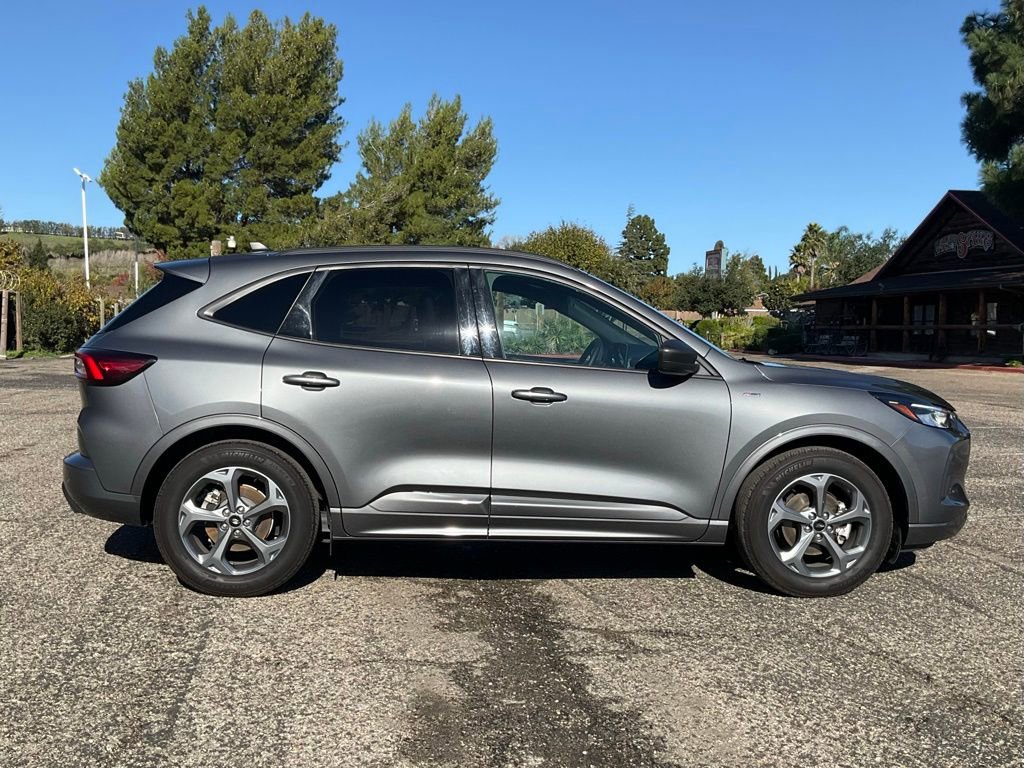 Certified 2024 Ford Escape ST-Line w/ Tech Pack #1 image 7