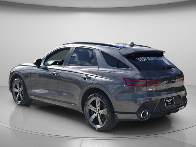 Used 2024 Genesis GV70 2.5T w/ Sport Prestige Package AWD/4WD image 4