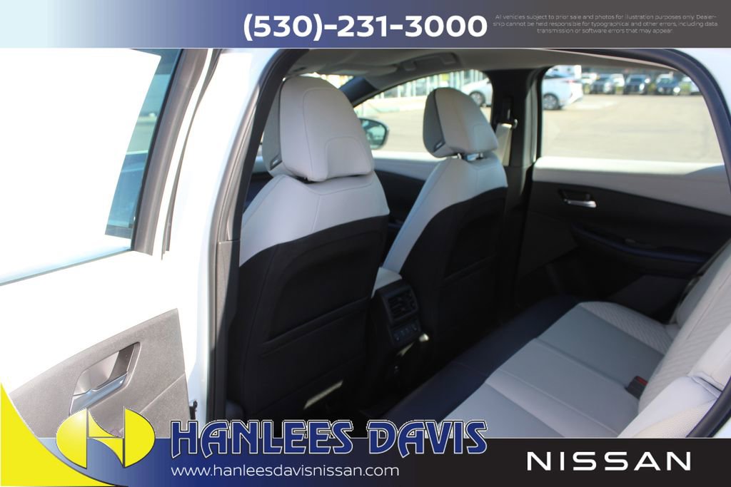 New 2026 Nissan Leaf Platinum+ w/ Cargo Package (Platinum+) image 18