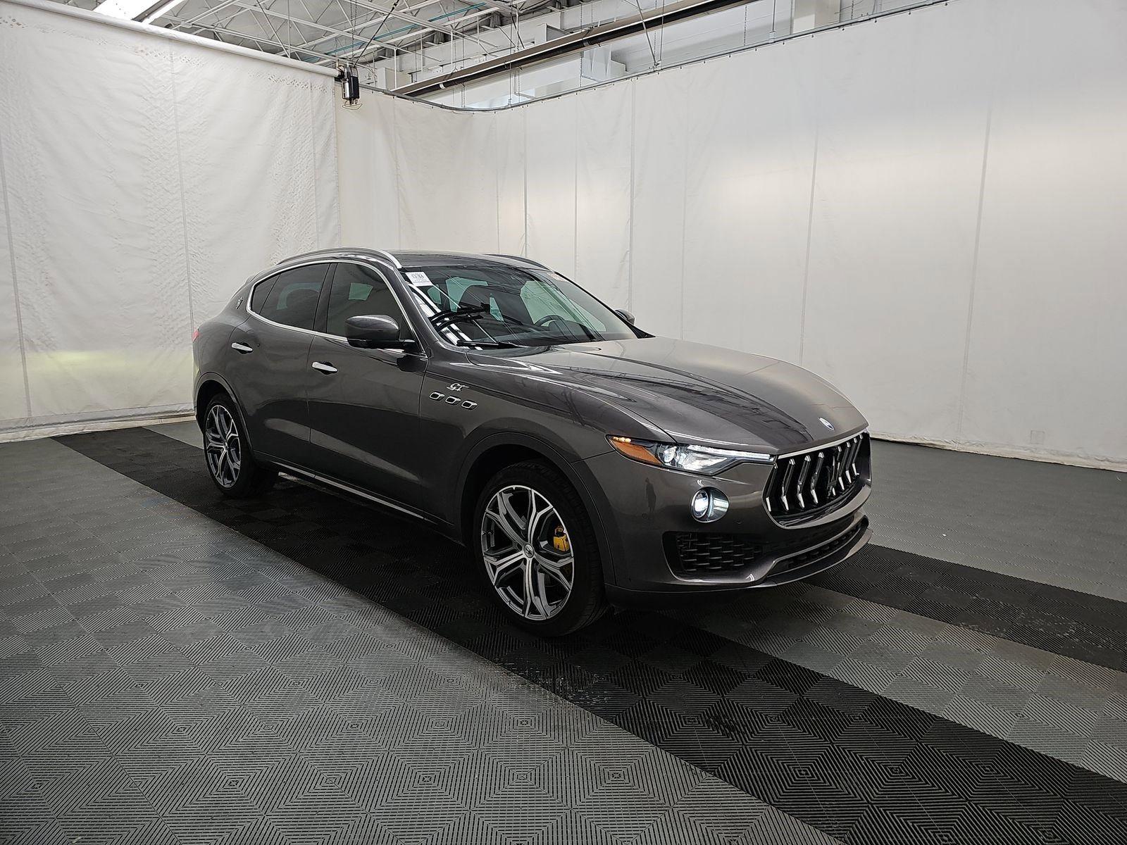Used 2023 Maserati Levante GT image 4