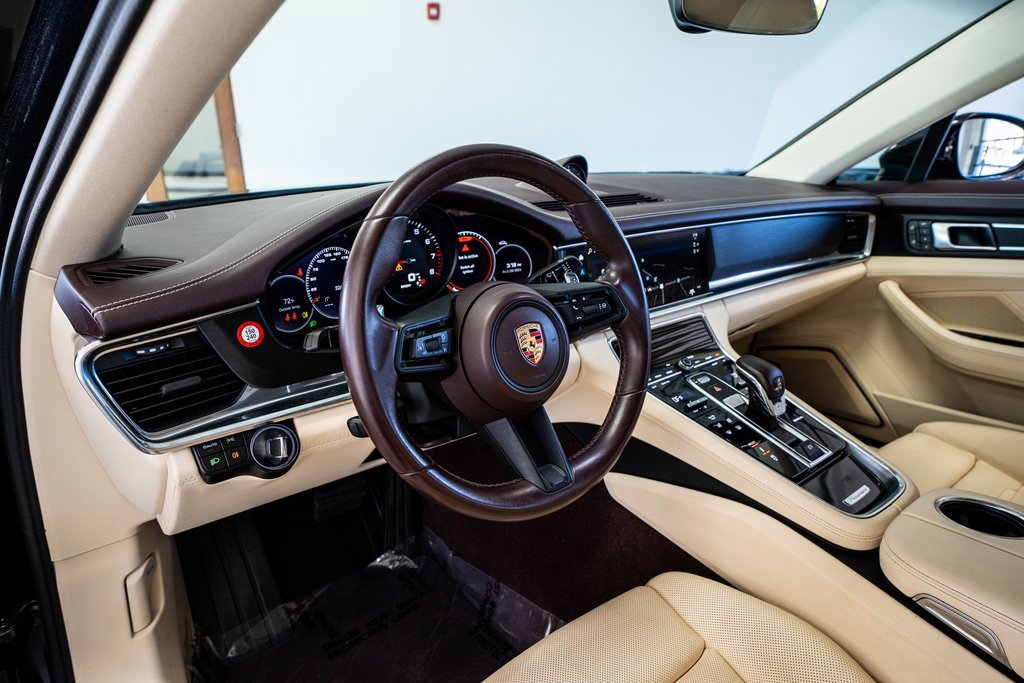 Used 2023 Porsche Panamera Platinum Edition image 38