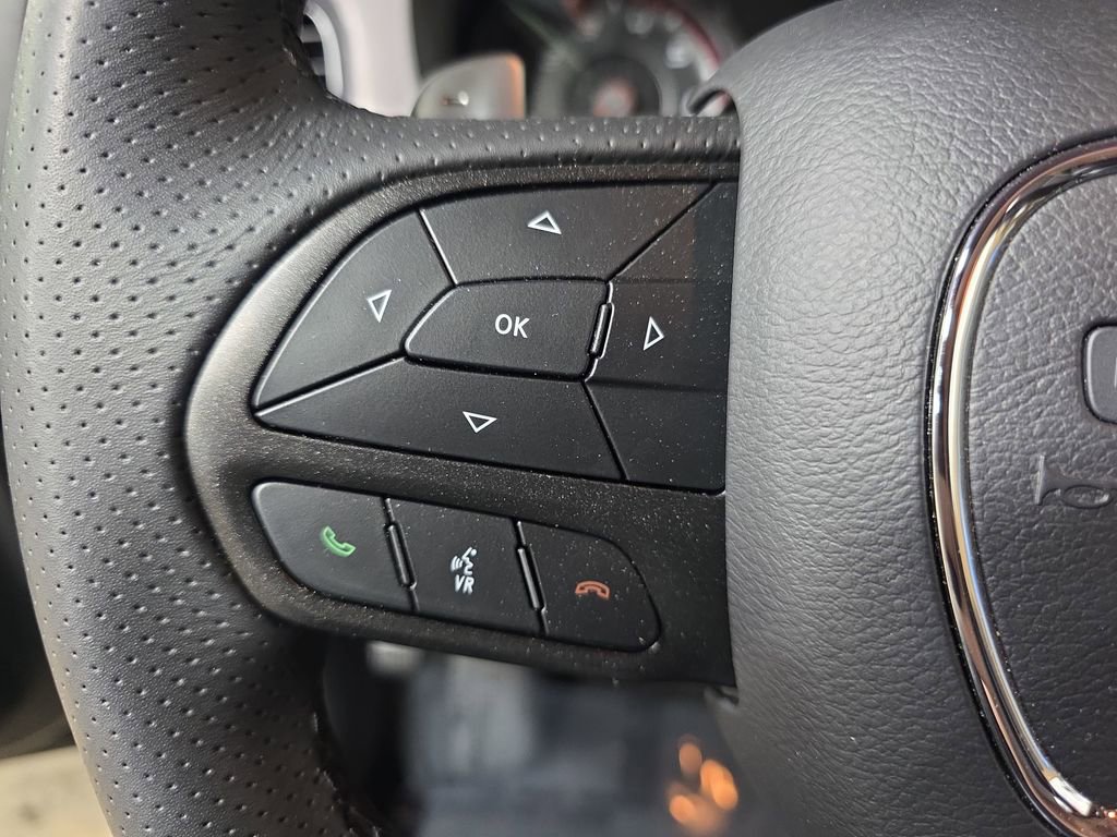 Used 2023 Dodge Charger R/T w/ Performance Handling Group image 16