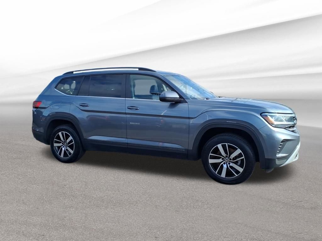 Used 2022 Volkswagen Atlas SE image 6
