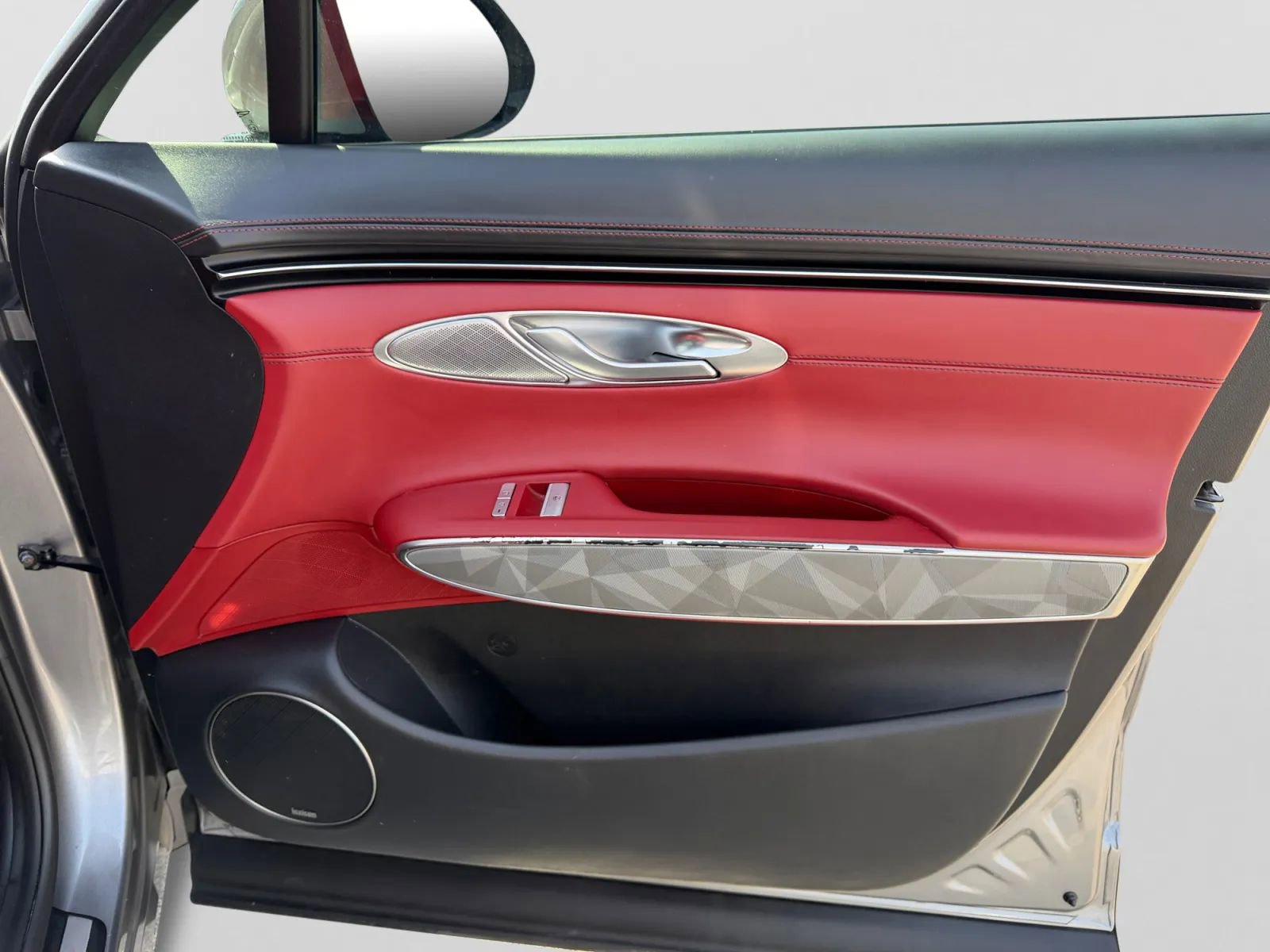 Used 2022 Genesis GV70 3.5T Sport w/ Sport Advanced Package image 34