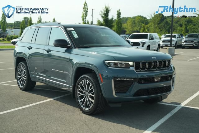 New 2026 Jeep Grand Cherokee Summit w/ MOPAR Finishing Package AWD/4WD image 1