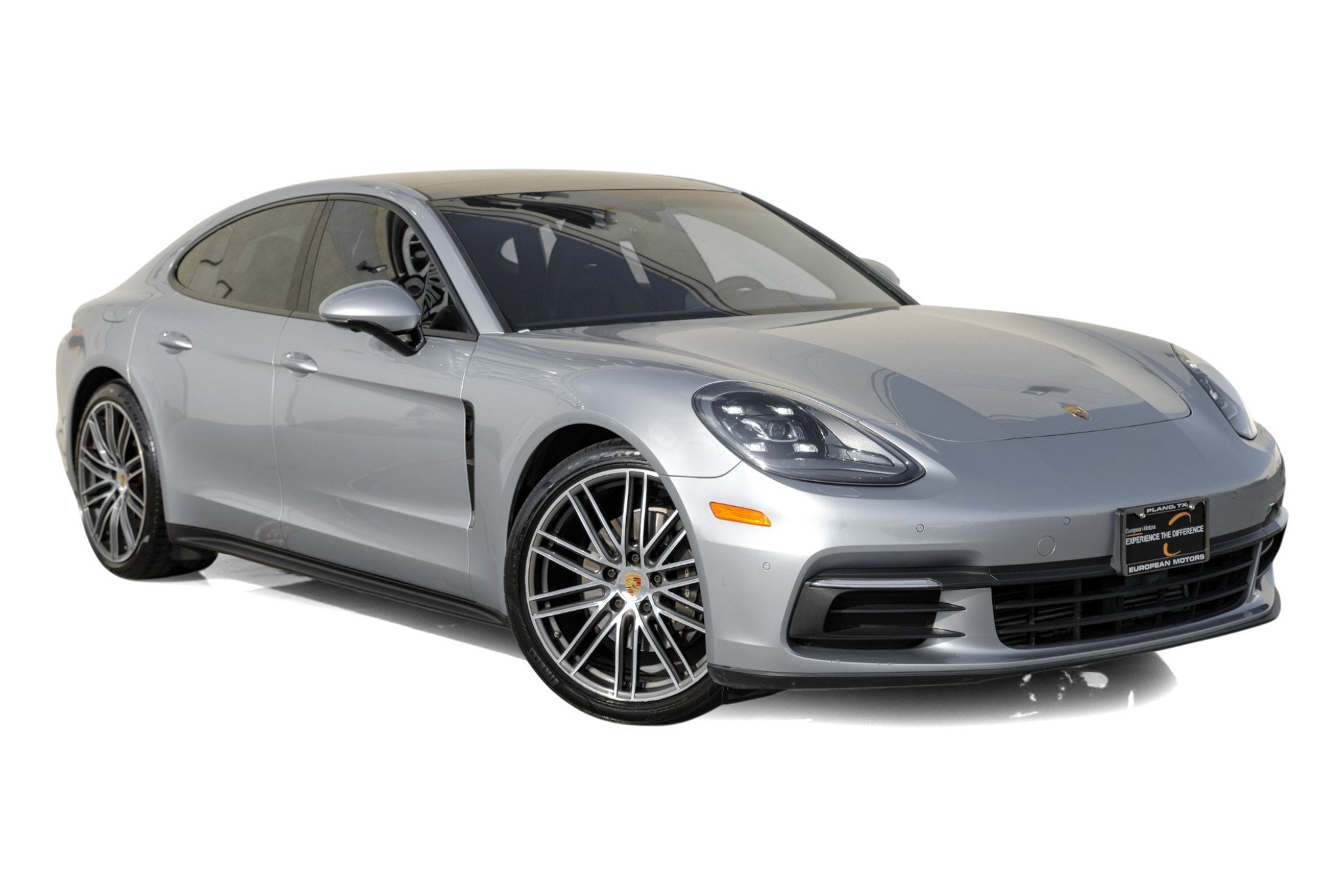 Used 2018 Porsche Panamera image 5
