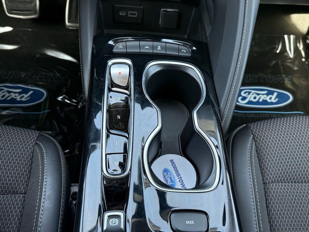 Used 2023 Buick Envision Preferred image 22