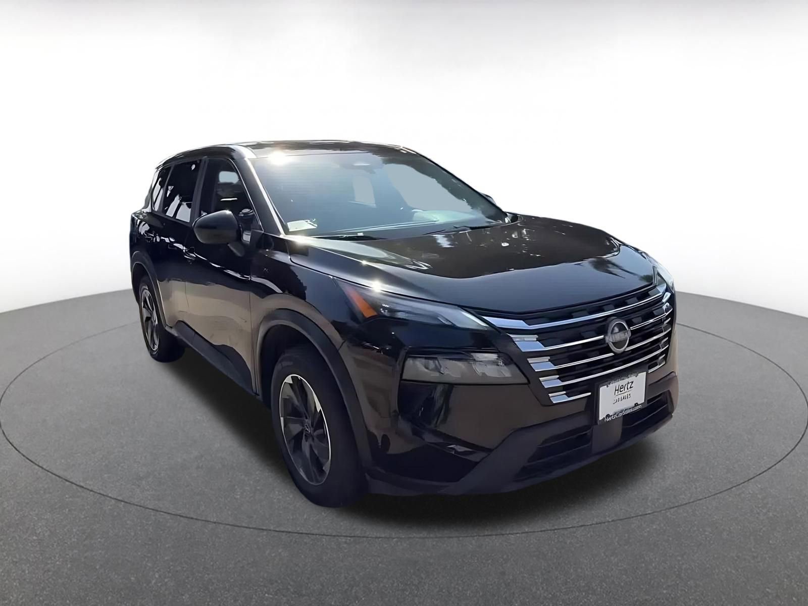 Used 2025 Nissan Rogue SV FWD image 3