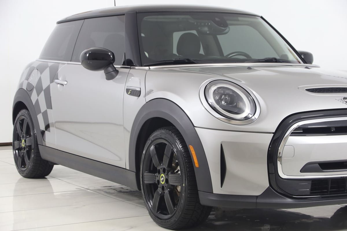 Used 2024 MINI Cooper SE FWD image 39