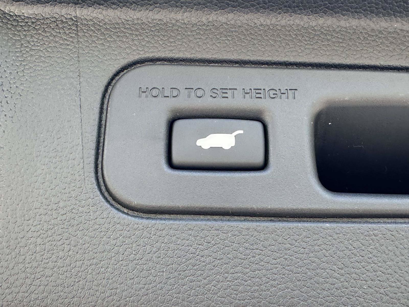 Certified 2026 Honda Pilot EX-L image 9