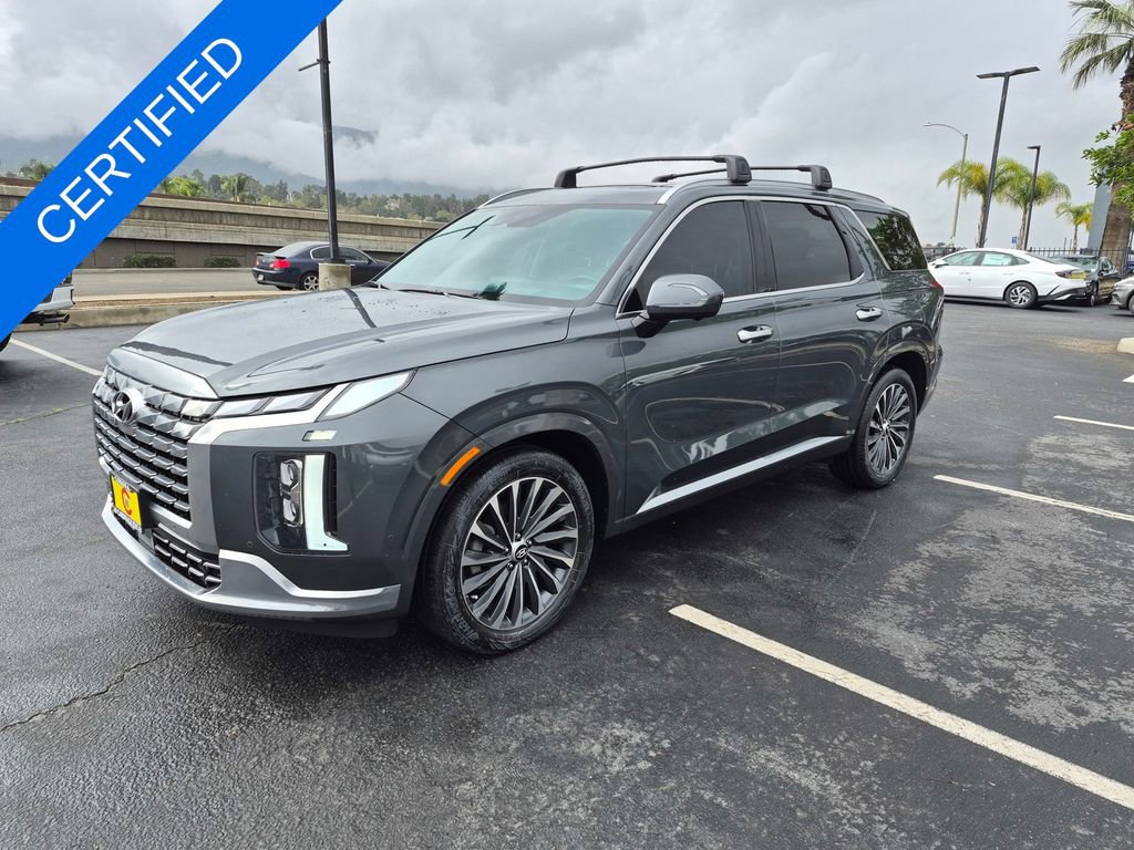 Used 2024 Hyundai Palisade Calligraphy image 3