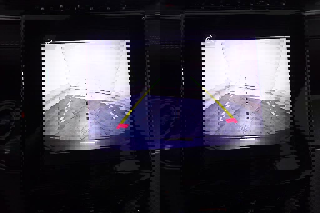 Used 2022 Jeep Grand Cherokee L Laredo w/ Luxury Tech Group I image 18