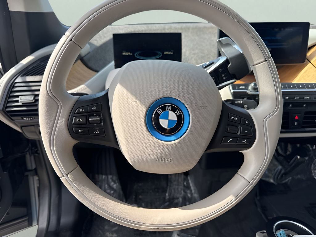 Used 2015 BMW i3 image 12
