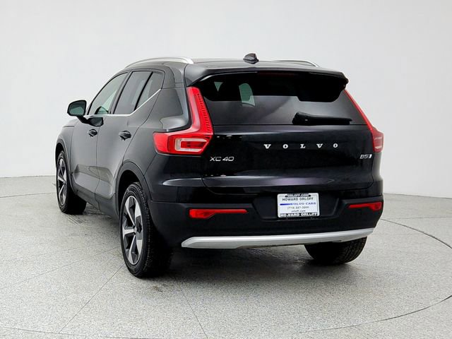 Certified 2023 Volvo XC40 B5 Plus w/ Protection Package Premier image 6