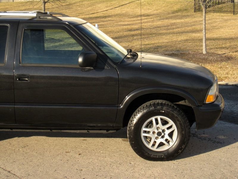 Used 2002 GMC Sonoma SLS w/ ZR5 Appearance Pkg image 10
