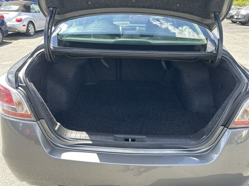 Used 2015 Nissan Altima 2.5 S w/ Special Edition Package FWD image 8