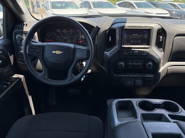 Used 2020 Chevrolet Silverado 1500 Custom w/ Custom Value Package AWD/4WD image 11