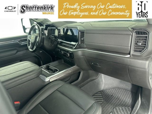 Used 2024 Chevrolet Silverado 2500 LTZ w/ LTZ Plus Package image 12