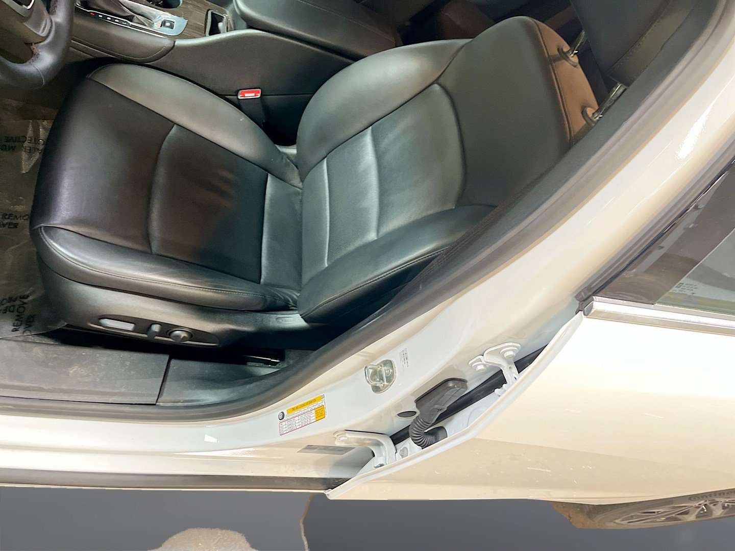 Used 2023 Chevrolet Malibu LT w/ Redline Edition FWD image 20