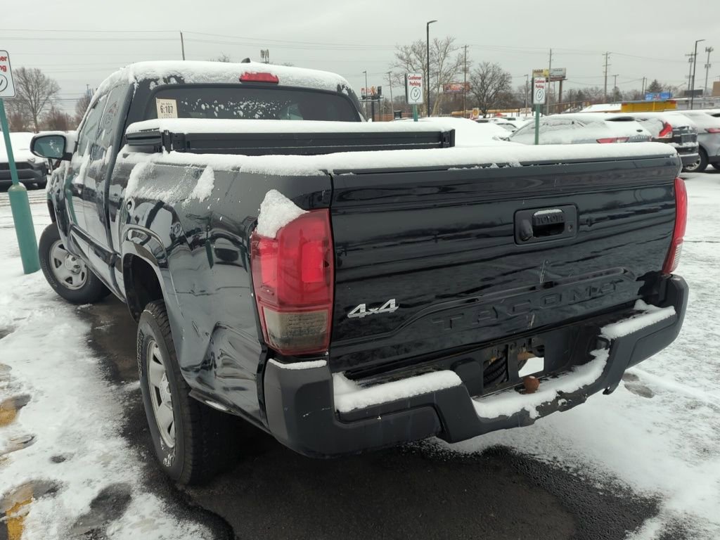 Used 2021 Toyota Tacoma SR image 4