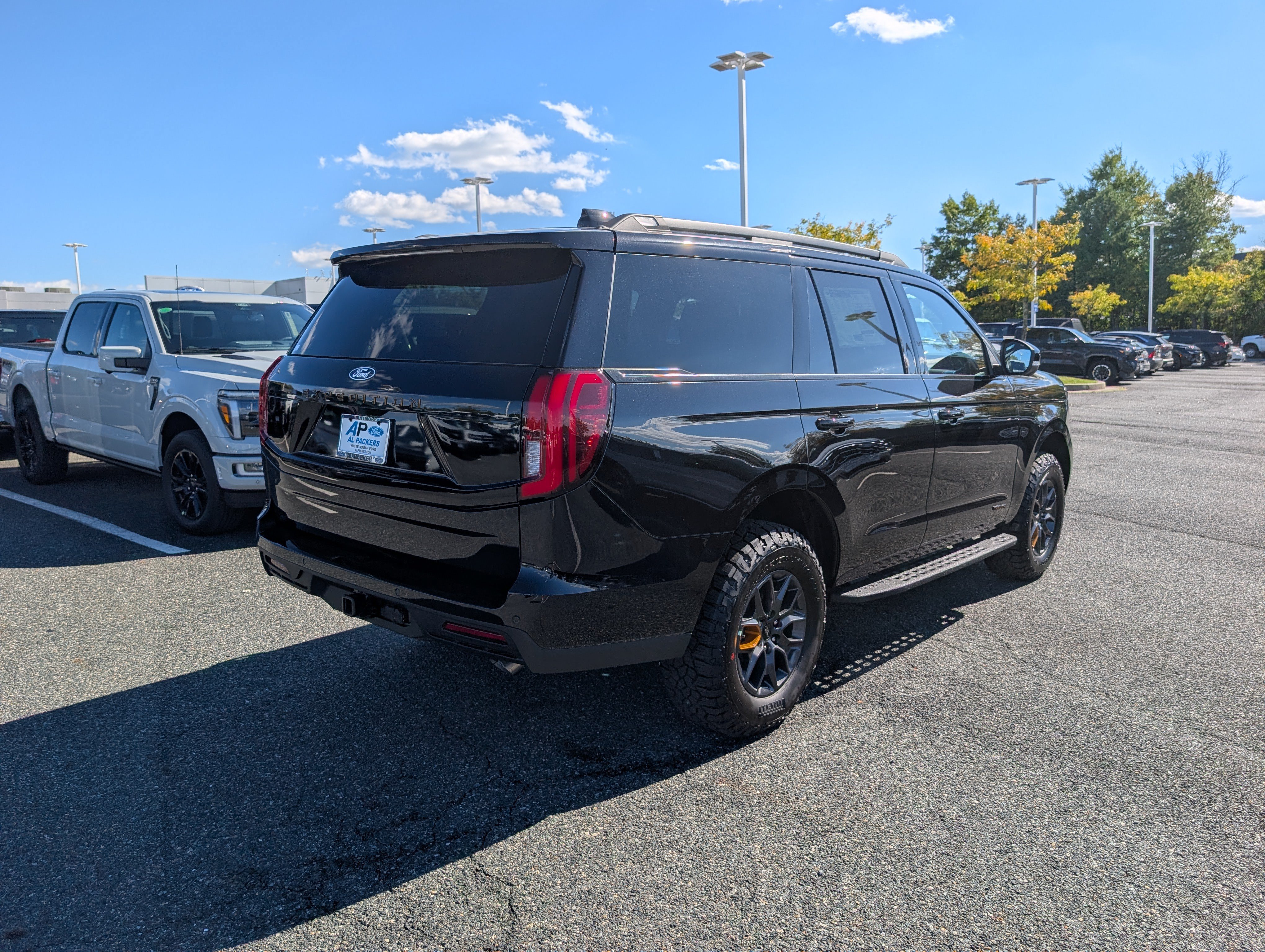 New 2027 Ford Expedition Tremor AWD/4WD image 2