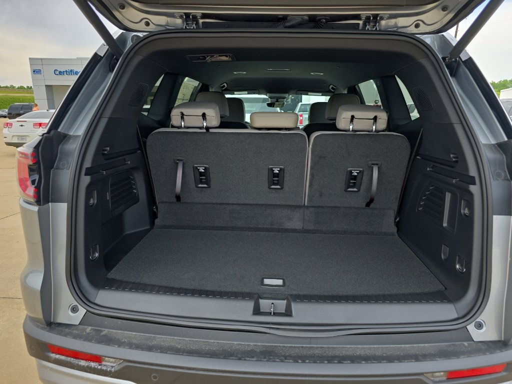 New 2026 GMC Acadia Elevation w/ Elevation Premium Package FWD image 13
