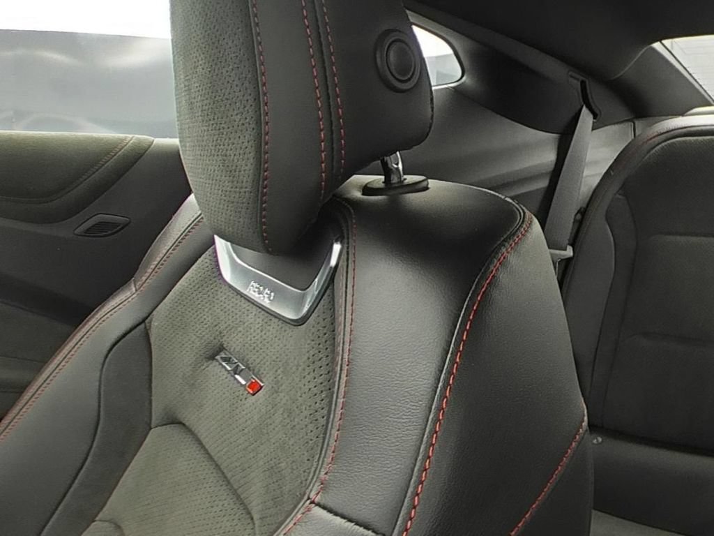 Used 2023 Chevrolet Camaro ZL1 RWD image 9