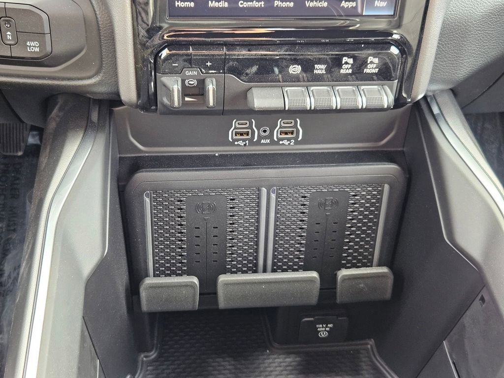 New 2026 RAM 2500 Laramie w/ Sport Appearance Package image 25