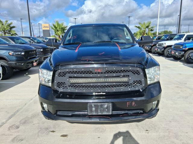 Used 2019 RAM 1500 Express AWD/4WD image 2