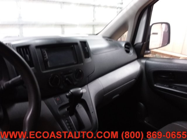 Used 2014 Nissan NV200 SV w/ Back Door Glass Package image 12