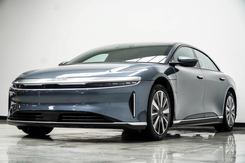 Used 2024 Lucid Air Touring AWD/4WD image 11